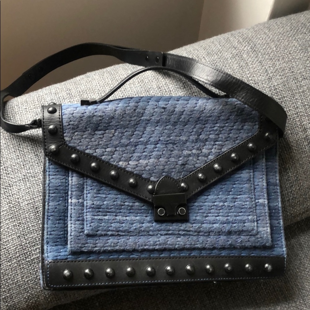 Loeffler Randal blue carpet bag